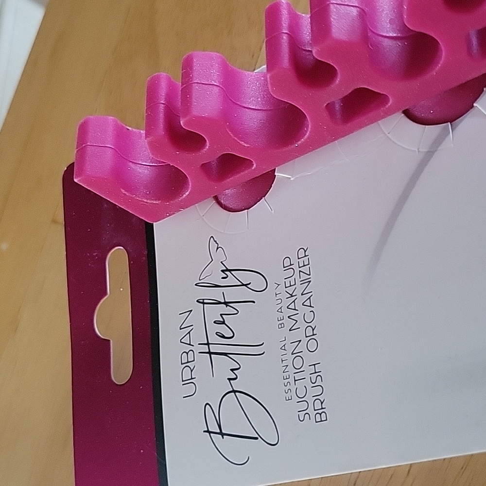 💓 SUCTION MAKEUP BRUSH ORGANIZER